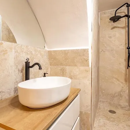 Viola - Bohemian 1-bedroom Flat In Artists' Quarter Perugia