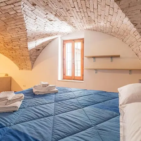 Viola - Bohemian 1-bedroom Flat In Artists' Quarter Apartamento Perugia